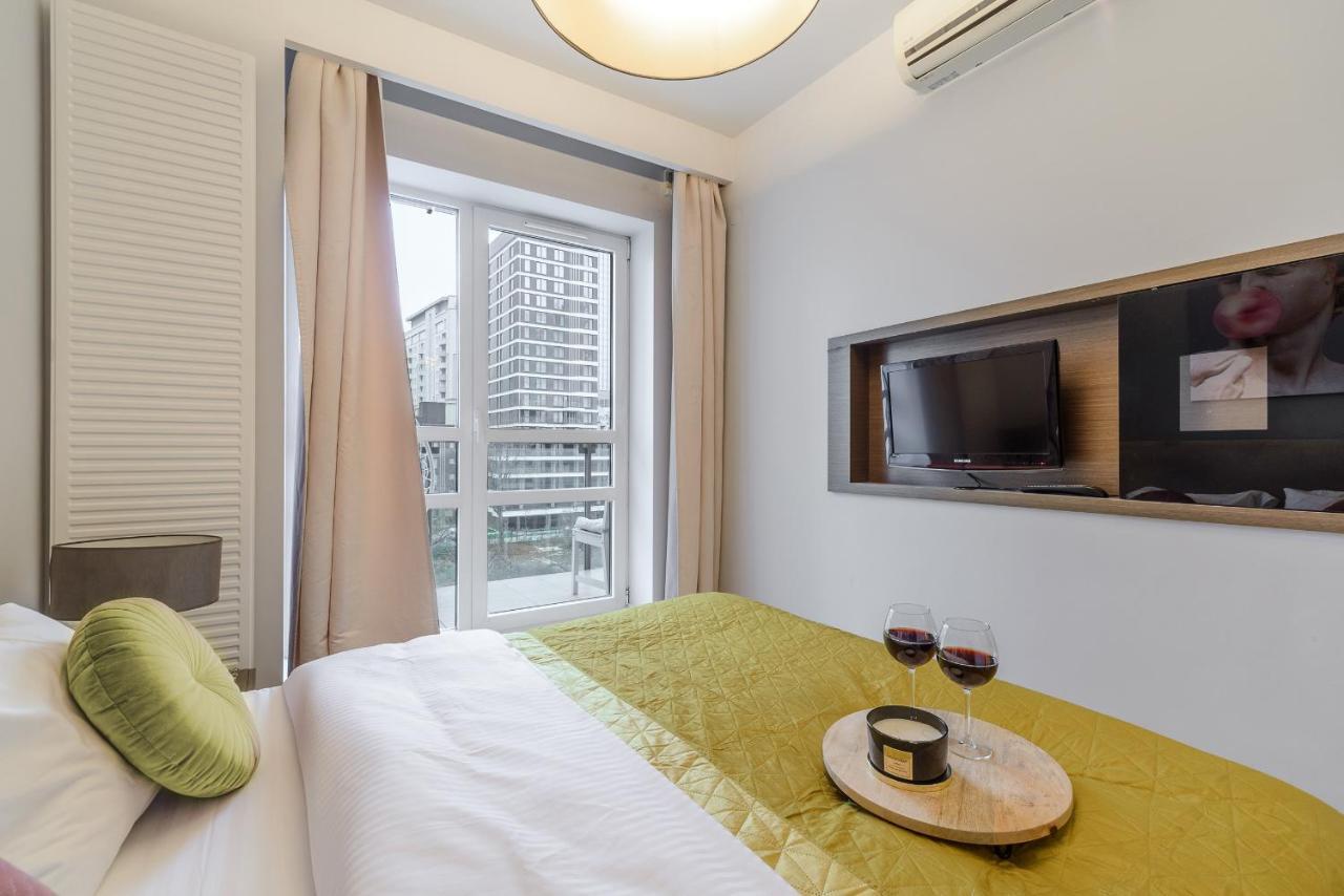 Luxury Apartments In Platinum Tower Varsó Kültér fotó