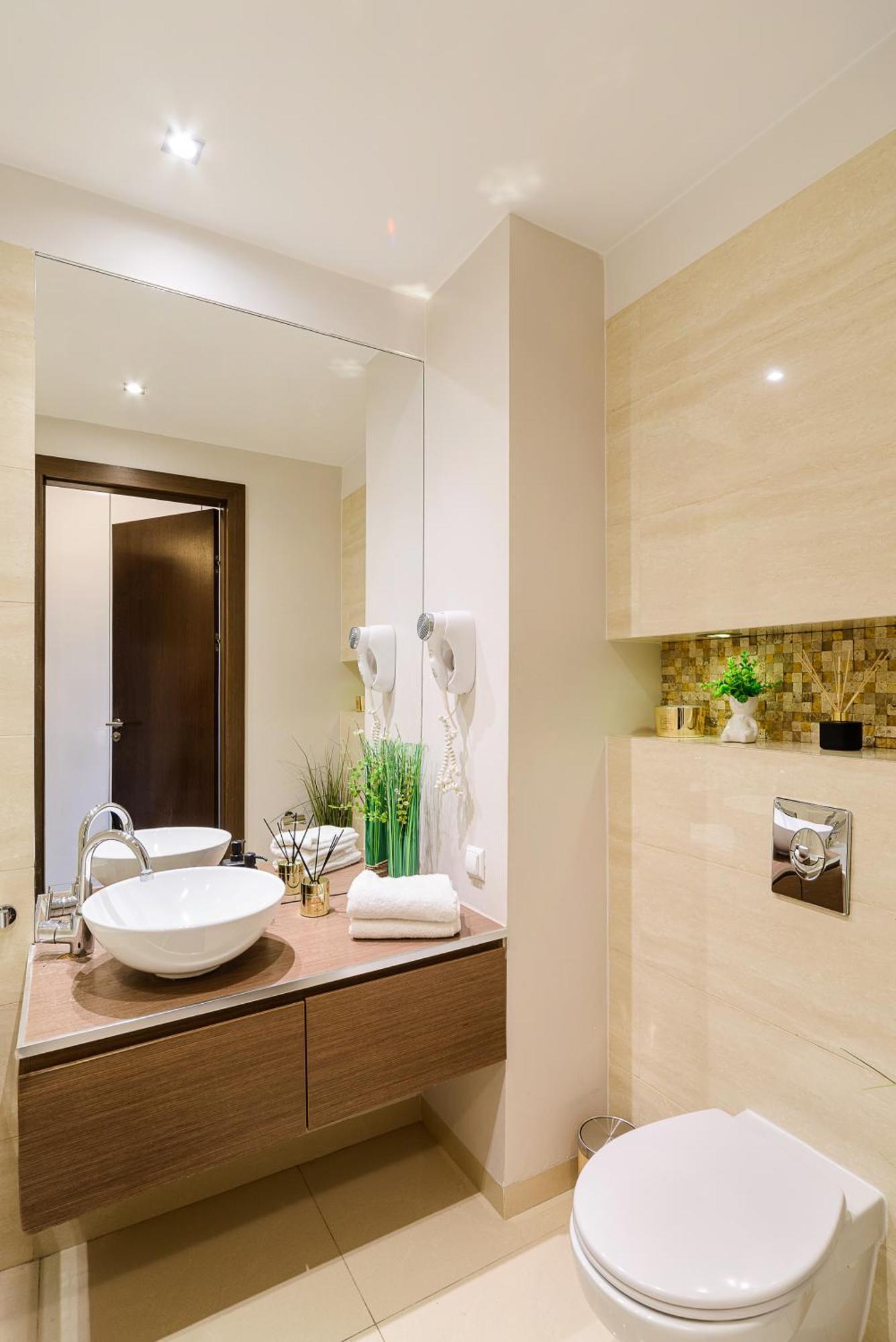 Luxury Apartments In Platinum Tower Varsó Kültér fotó