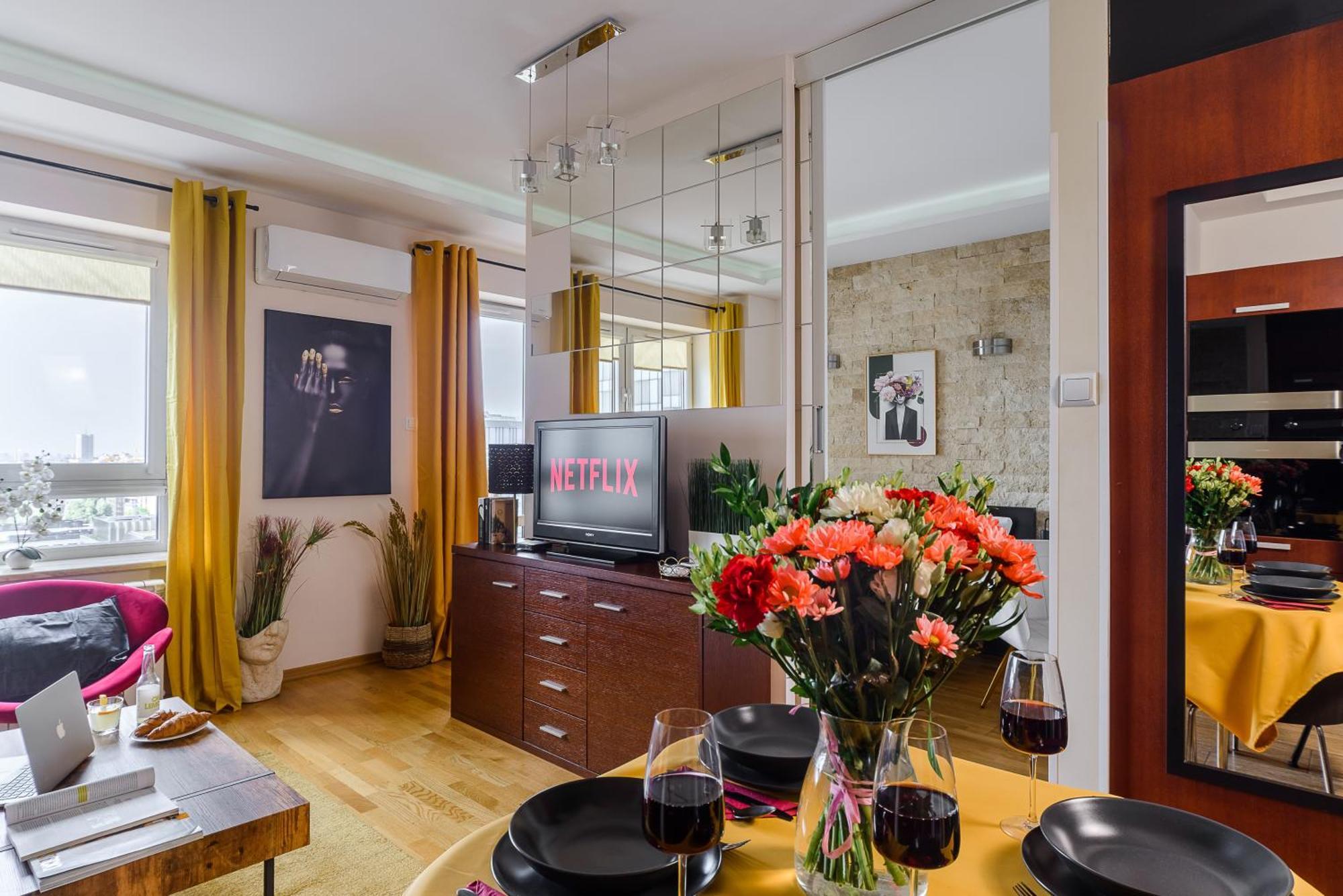 Luxury Apartments In Platinum Tower Varsó Kültér fotó